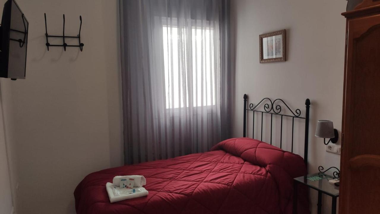 Hostal Efebo 24H Antequera Extérieur photo
