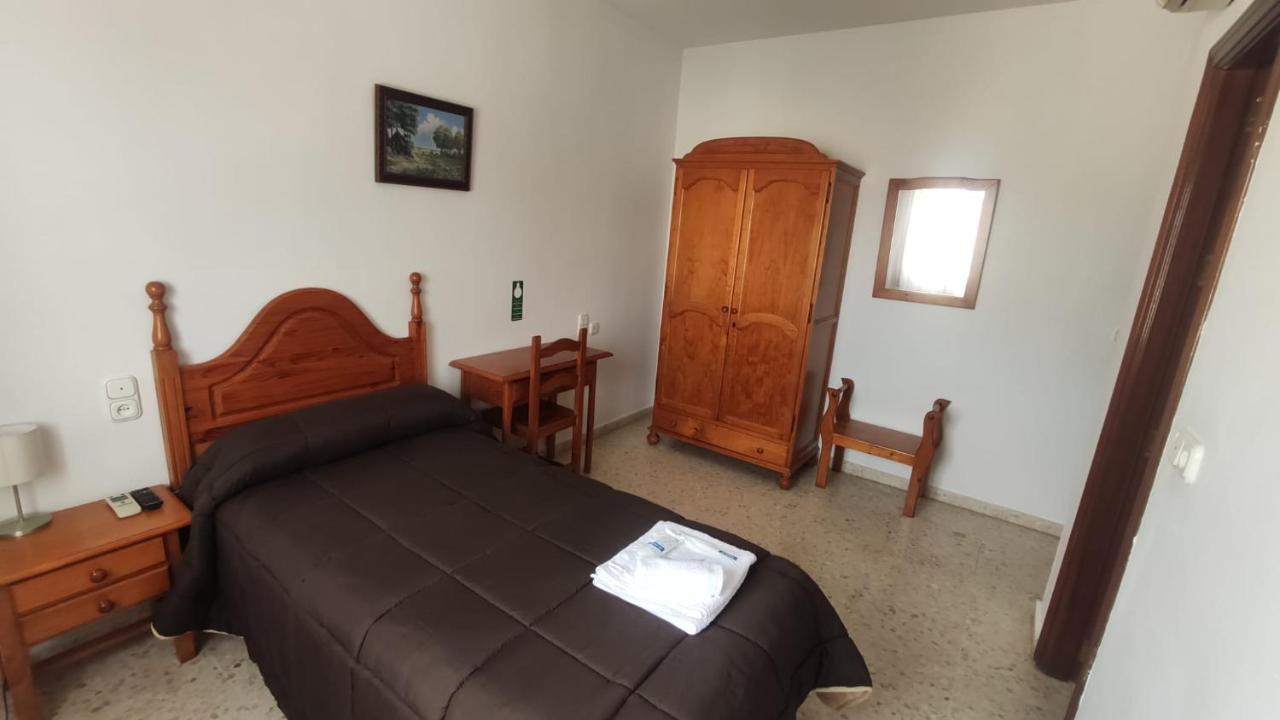 Hostal Efebo 24H Antequera Extérieur photo