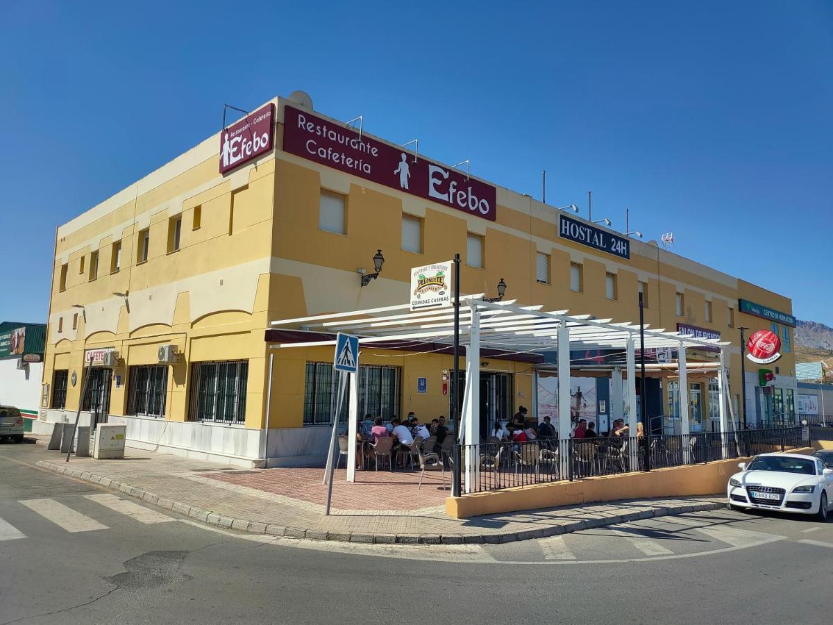 Hostal Efebo 24H Antequera Extérieur photo