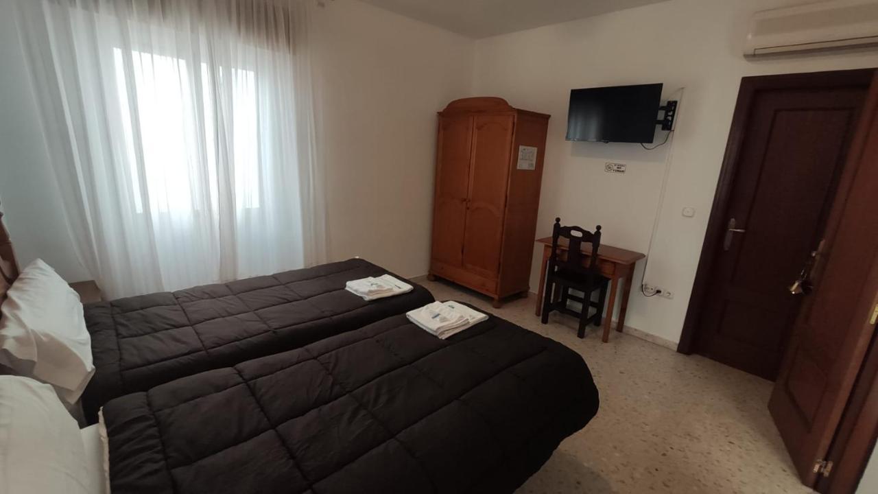 Hostal Efebo 24H Antequera Extérieur photo
